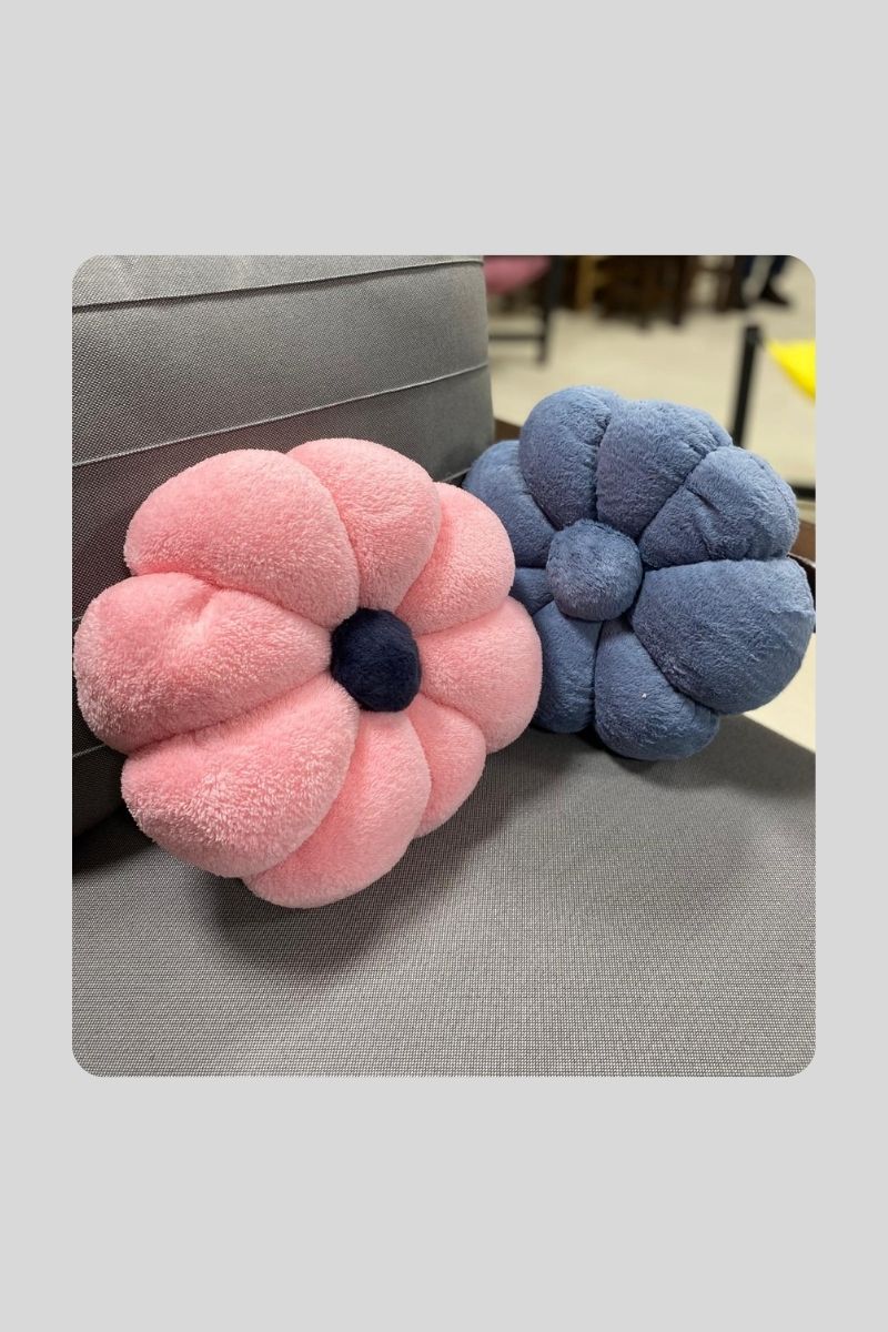 Peluş Çiçek Yastık 35 cm