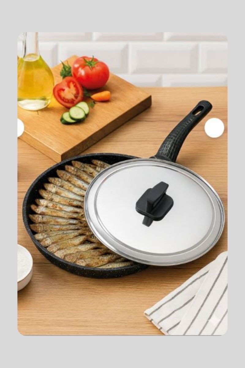 Taç Döküm Balık Tavası Kapaklı 34 cm 8142